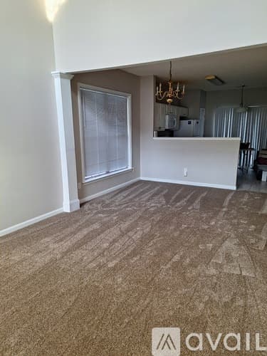 Duluth House: 2933 Regent Walk Dr