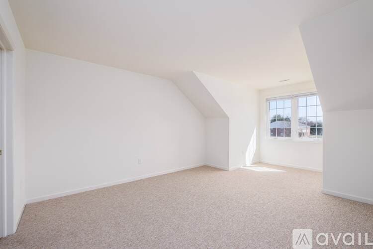 Millersville Apartment: 321 College Manor Ave