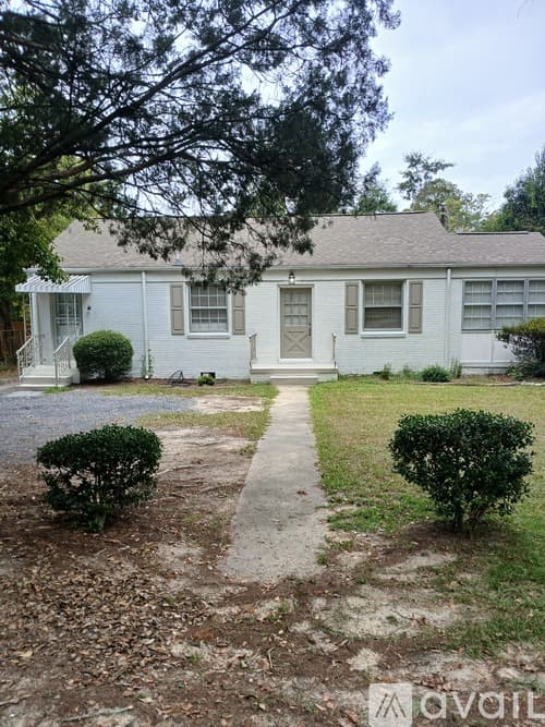Columbia House: 3211 Bagnal Drive