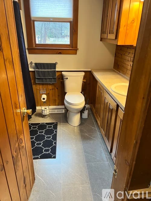 Old Orchard Beach House: 214 Temple Avenue