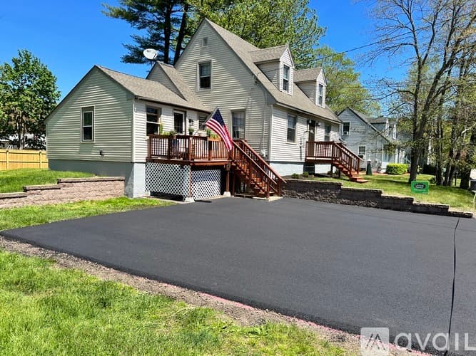 Old Orchard Beach House: 214 Temple Avenue