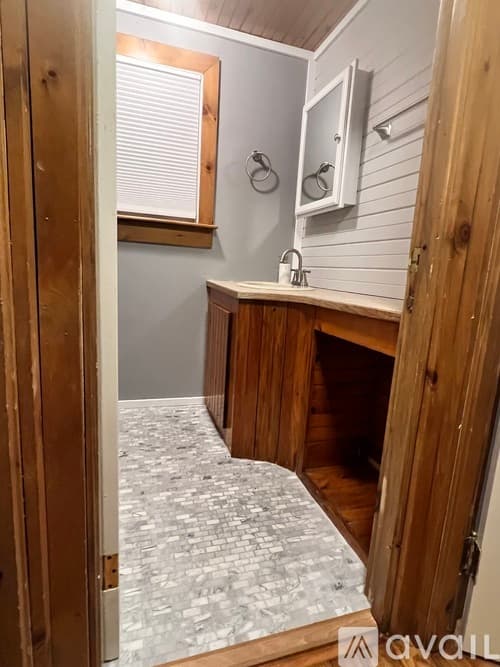 Old Orchard Beach House: 214 Temple Avenue