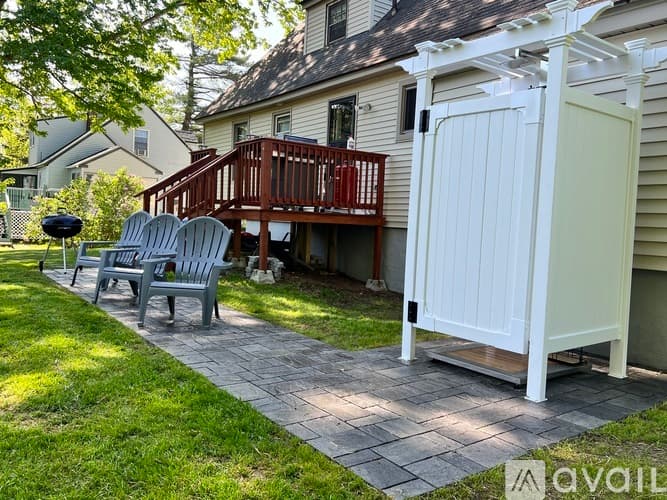 Old Orchard Beach House: 214 Temple Avenue