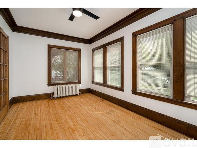 Minneapolis House: 3824 Pleasant Avenue