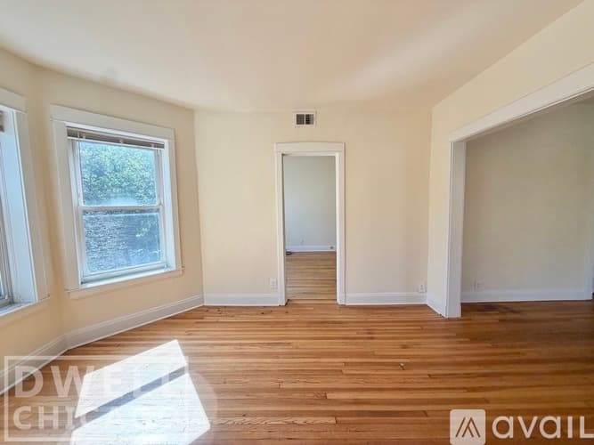 Chicago Apartment: 1524 N Kedzie Ave