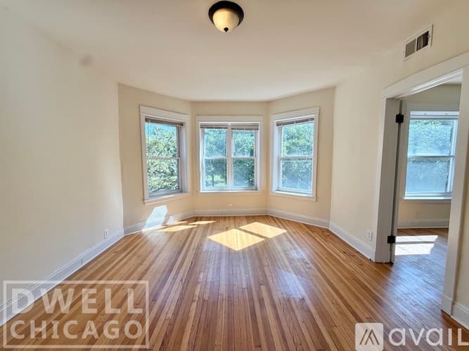 Chicago Apartment: 1524 N Kedzie Ave