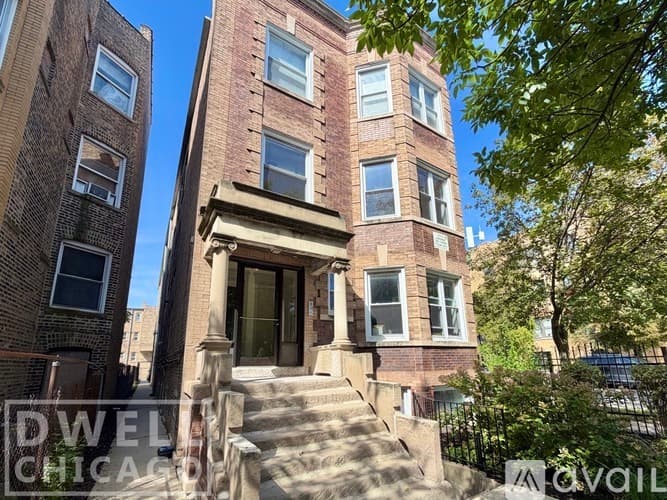 Chicago Apartment: 1524 N Kedzie Ave