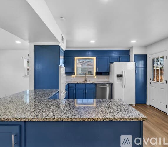 Fort Worth House: 6236 Sandra Dr