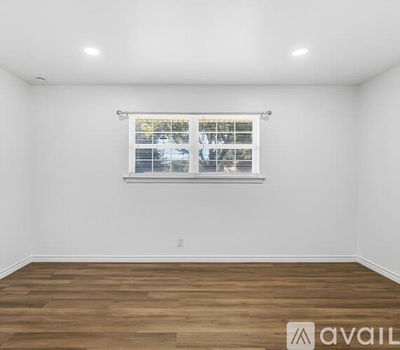 Fort Worth House: 6236 Sandra Dr