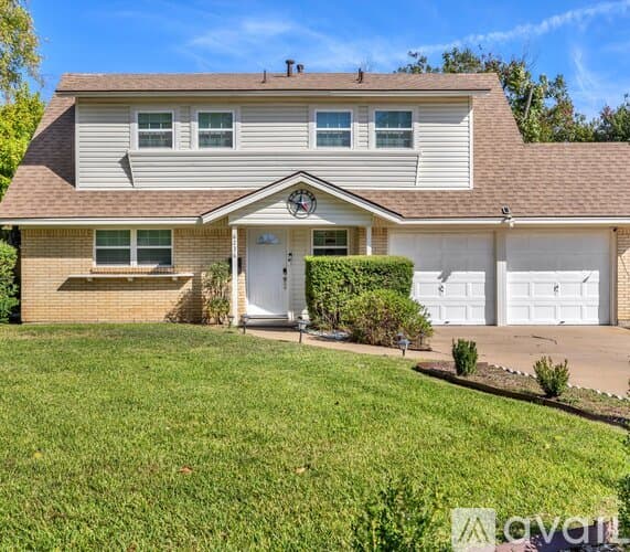 Fort Worth House: 6236 Sandra Dr