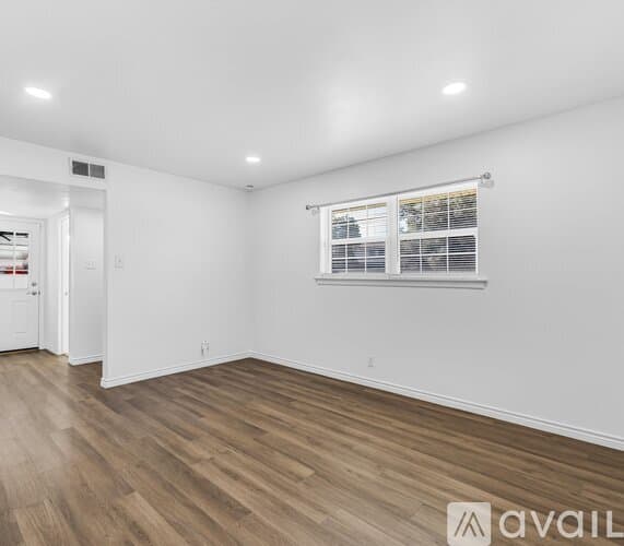 Fort Worth House: 6236 Sandra Dr