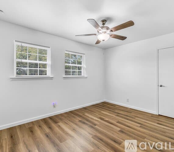 Fort Worth House: 6236 Sandra Dr