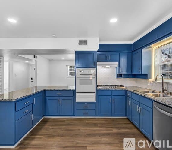 Fort Worth House: 6236 Sandra Dr