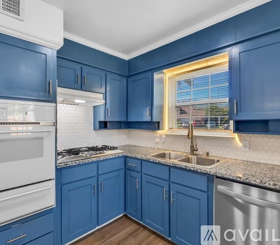 Fort Worth House: 6236 Sandra Dr