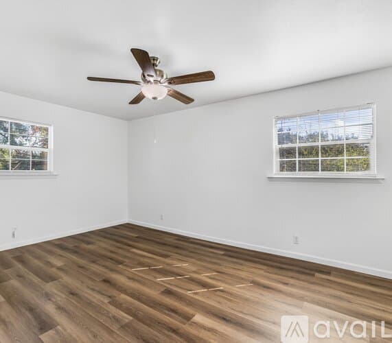 Fort Worth House: 6236 Sandra Dr