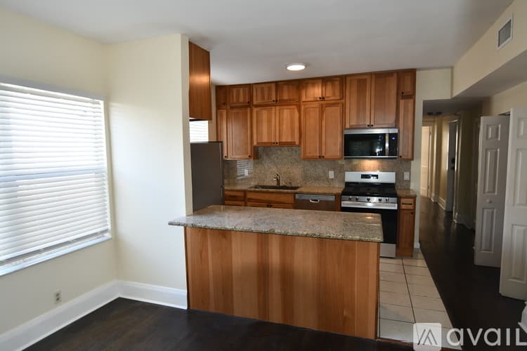 Tampa Apartment: 4110 W El Prado Blvd