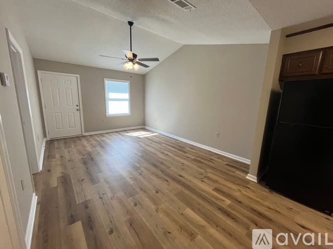 Statesboro House: 8 Southern Ct
