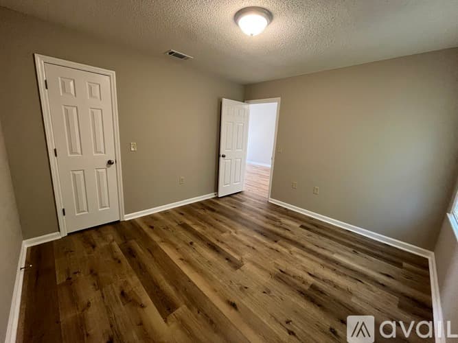 Statesboro House: 8 Southern Ct