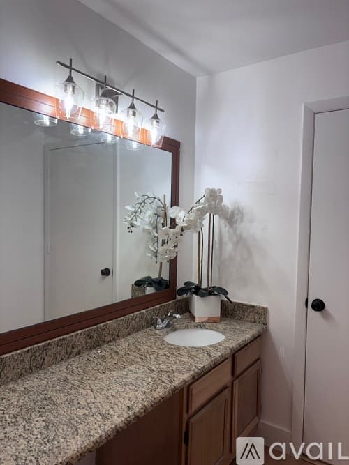 Wekiwa Springs Apartment: 486 S Pin Oak Pl