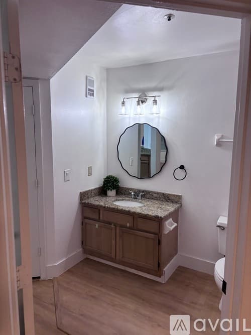 Wekiwa Springs Apartment: 486 S Pin Oak Pl