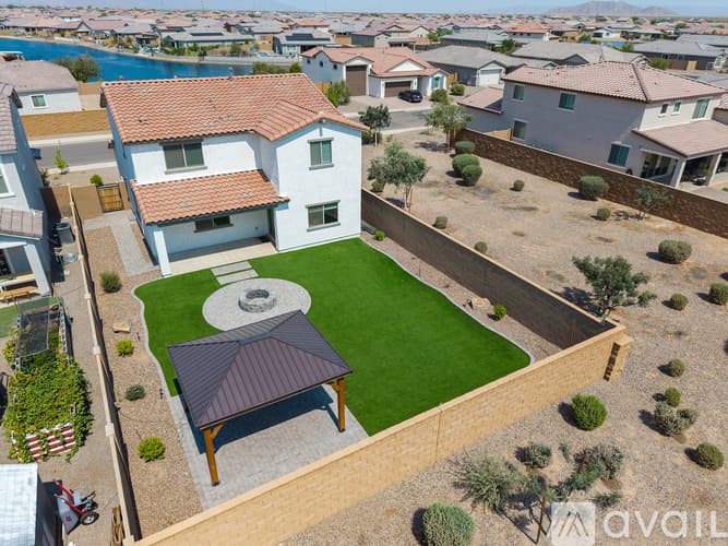 Maricopa House: 22145 North Daniel Drive