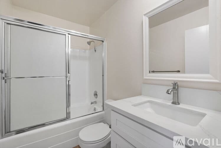 Malibu Apartment: 18000 Coastline Dr
