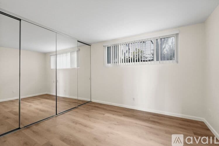 Malibu Apartment: 18000 Coastline Dr