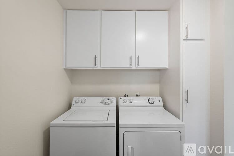 Malibu Apartment: 18000 Coastline Dr