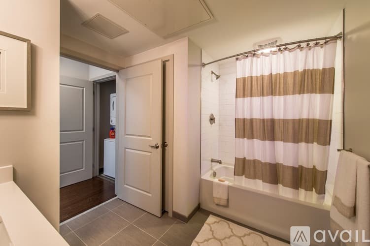 Brookline Apartment: 45 Marion St