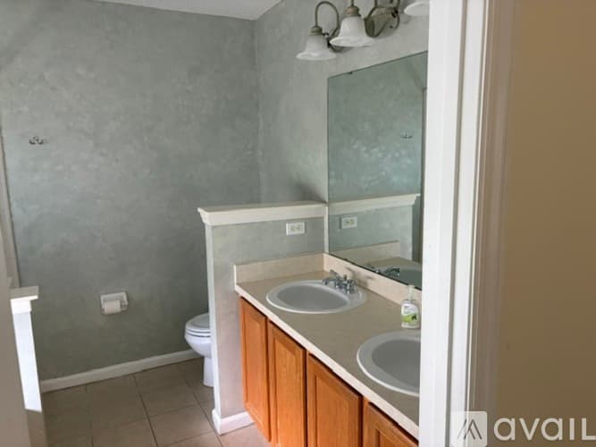 Saint Johns House: 992 Buttercup Drive