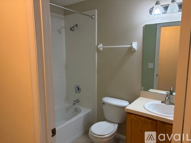 Saint Johns House: 992 Buttercup Drive