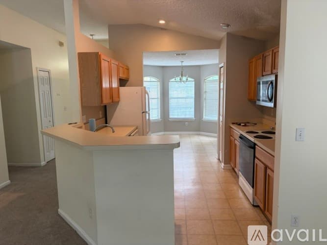 Saint Johns House: 992 Buttercup Drive