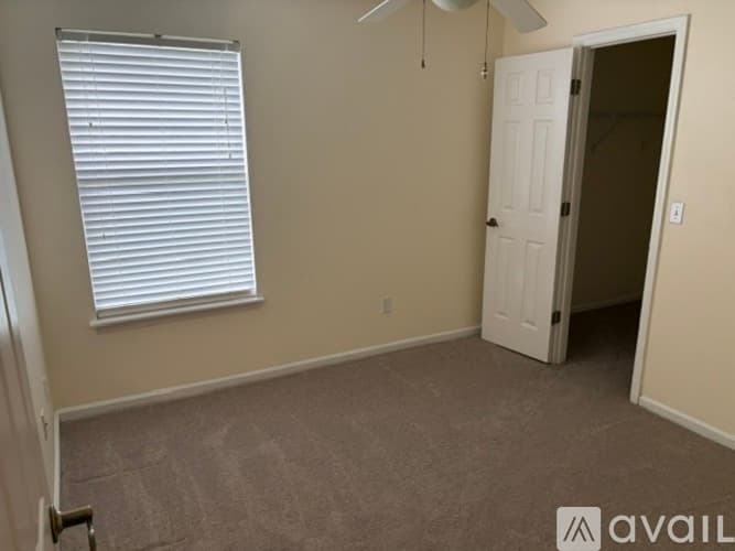 Saint Johns House: 992 Buttercup Drive