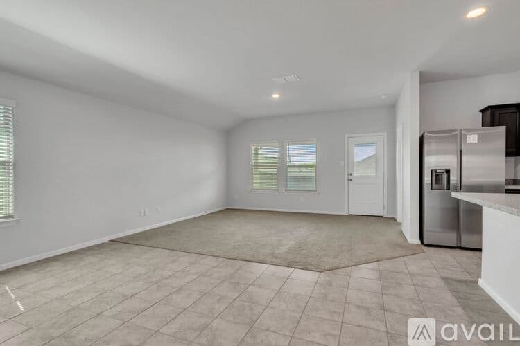 Justin House: 16617 Porterfield Ln