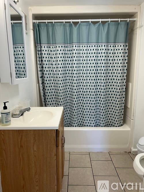 Binghamton House: 61 Walnut Street