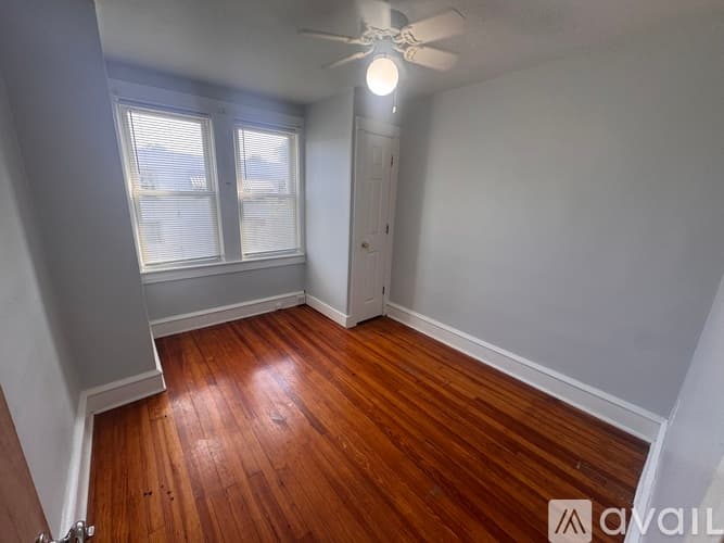 Collingswood House: 102 Coolidge Avenue
