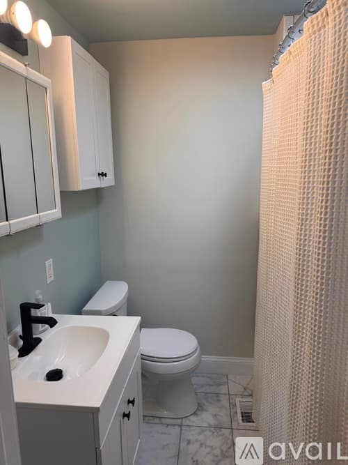 Collingswood House: 102 Coolidge Avenue
