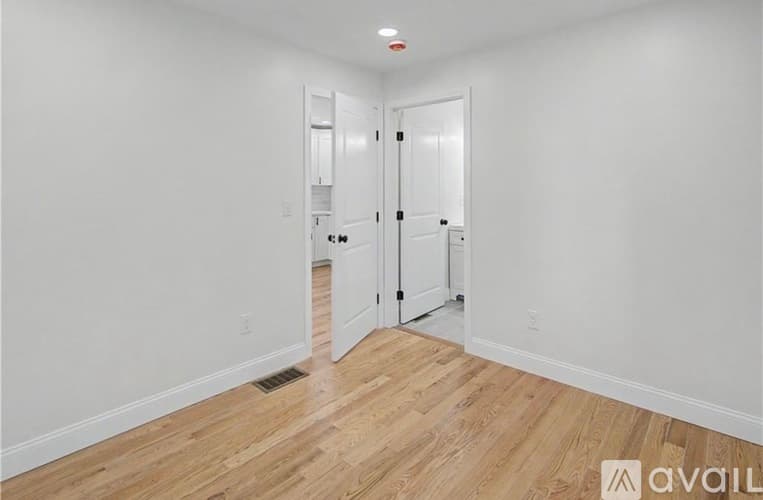 Providence Apartment: 171 Ocean Street