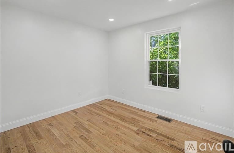Providence Apartment: 171 Ocean Street