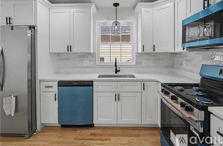 Providence Apartment: 171 Ocean Street