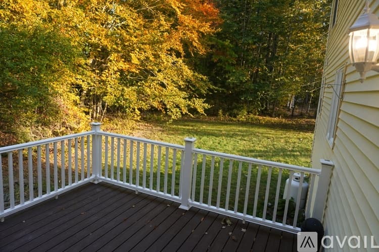 Windham House: 41 Dakota Drive