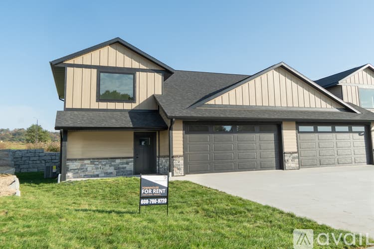 Onalaska Townhome: 4030 Brook Elizabeth Drive