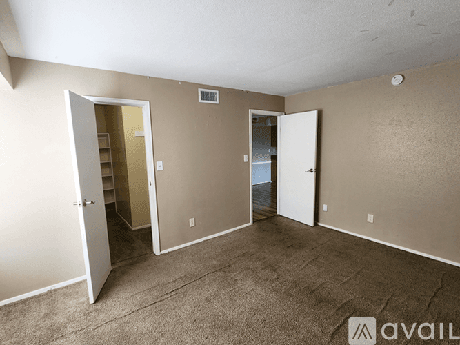 St. Petersburg Condo: 9100 Doctor Martin Luther King Junior Street North