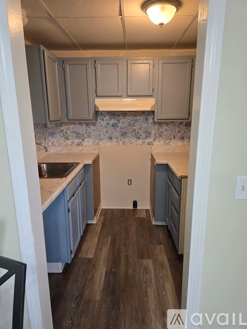 West Warwick Apartment: 53 Shippee Avenue