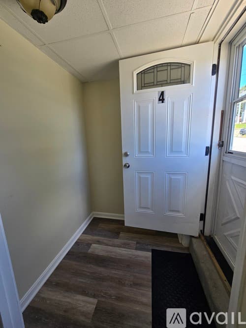West Warwick Apartment: 53 Shippee Avenue