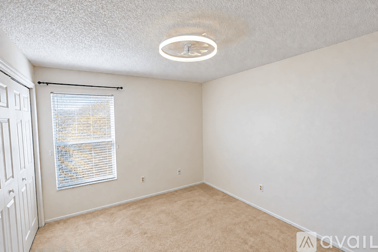 Longwood House: 808 Shell Lane