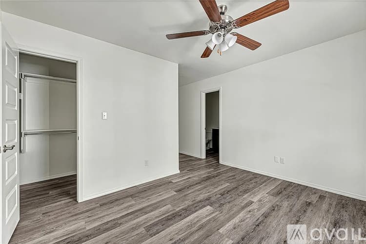 Fayetteville Condo: 4211 W Santa Fe St