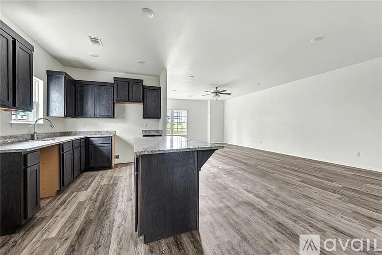 Fayetteville Condo: 4211 W Santa Fe St