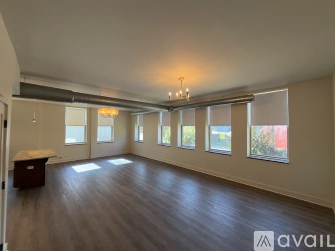 Crystal Lake Apartment: 95 Grant Street