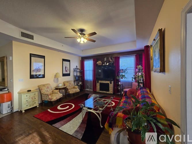 Clearwater Condo: 630 Wells CT